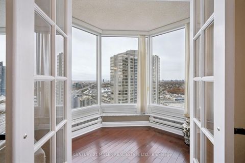 Photo 12 at 4009 - 1 Palace Pier Court, Mimico, Toronto