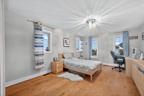 Photo 13 at 2 Daniel Bram Drive, Patterson, Vaughan