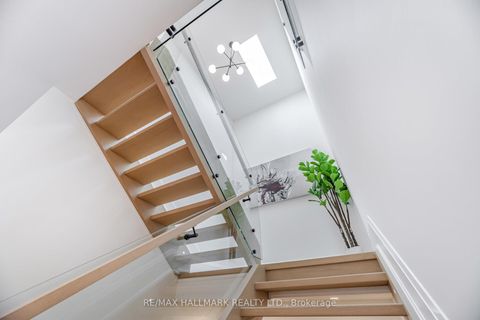 Photo 18 at 78 South Kingsway, Swansea, Toronto