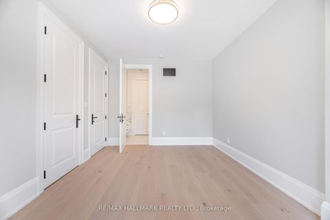 Photo 33 at 78 South Kingsway, Swansea, Toronto