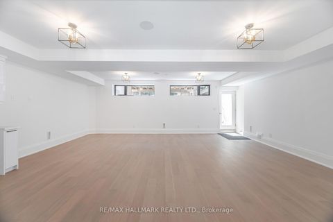 Photo 41 at 78 South Kingsway, Swansea, Toronto