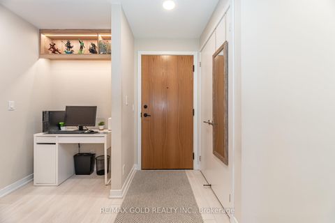 Photo 4 at B-1307 - 7950 Bathurst Street, Beverley Glen, Vaughan