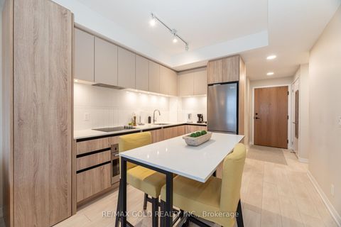 Photo 10 at B-1307 - 7950 Bathurst Street, Beverley Glen, Vaughan