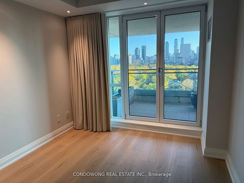 Photo 9 at 906 - 25 Scrivener Square, Moore Park, Toronto