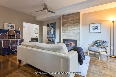 Photo 1 at 315 - 500 Richmond Street W, Waterfront Communities C1, Toronto