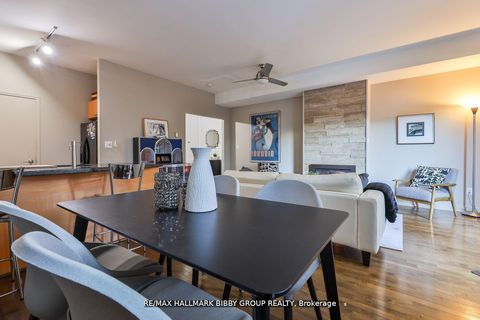 Photo 8 at 315 - 500 Richmond Street W, Waterfront Communities C1, Toronto