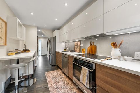 Photo 13 at 54 Pepler Avenue, East York, Toronto