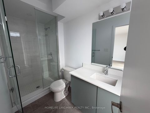 Photo 5 at 23 Bancroft Lane, Jefferson, Richmond Hill