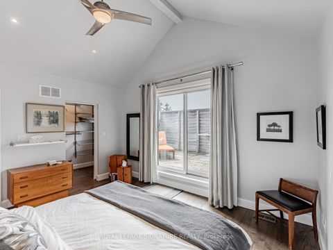 Photo 17 at 480 Vaughan Road, Oakwood Village, Toronto