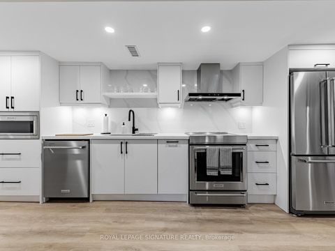 Photo 30 at 480 Vaughan Road, Oakwood Village, Toronto