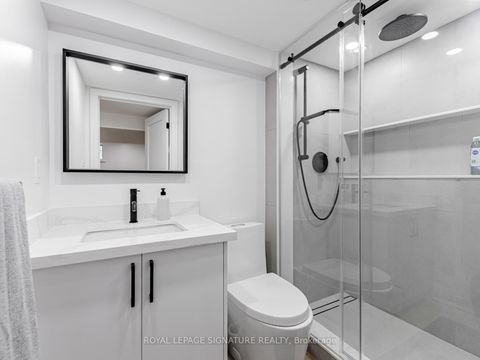 Photo 34 at 480 Vaughan Road, Oakwood Village, Toronto