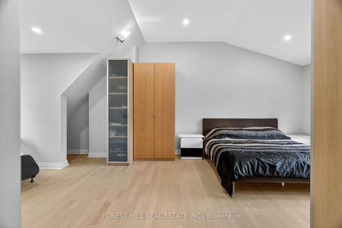 Photo 17 at 72 Walmer Road, North Richvale, Richmond Hill