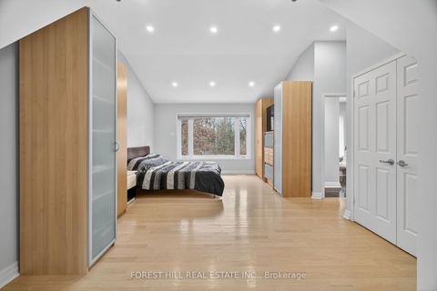 Photo 20 at 72 Walmer Road, North Richvale, Richmond Hill