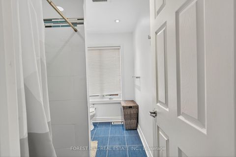 Photo 31 at 72 Walmer Road, North Richvale, Richmond Hill