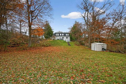 Photo 39 at 72 Walmer Road, North Richvale, Richmond Hill