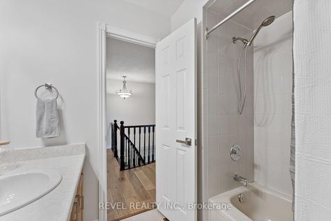 Photo 34 at 2824 Huntingdon Trail, CV Clearview, Oakville