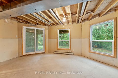 Photo 38 at 2824 Huntingdon Trail, CV Clearview, Oakville