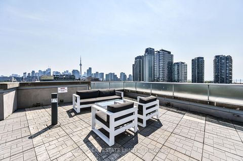 Photo 14 at 103 - 1005 King Street W, Niagara, Toronto