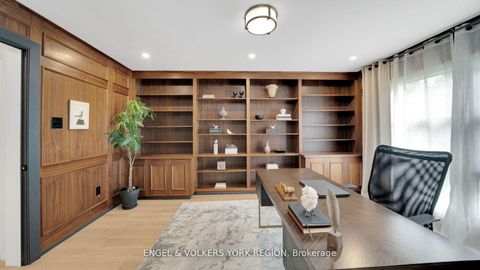 Photo 18 at 15 Silvergrove Road, Windfields, Toronto