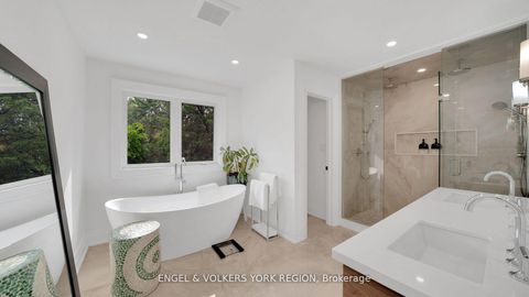 Photo 25 at 15 Silvergrove Road, Windfields, Toronto