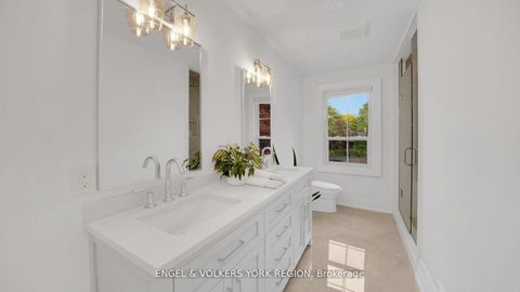 Photo 27 at 15 Silvergrove Road, Windfields, Toronto