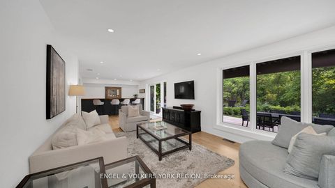 Photo 35 at 15 Silvergrove Road, Windfields, Toronto