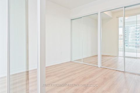 Photo 11 at 715 - 1 Quarrington Lane, Don Mills, Toronto