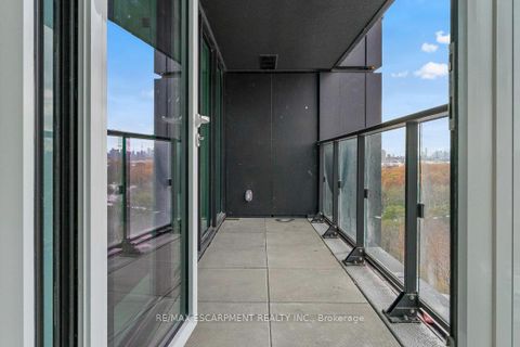 Photo 18 at 715 - 1 Quarrington Lane, Don Mills, Toronto