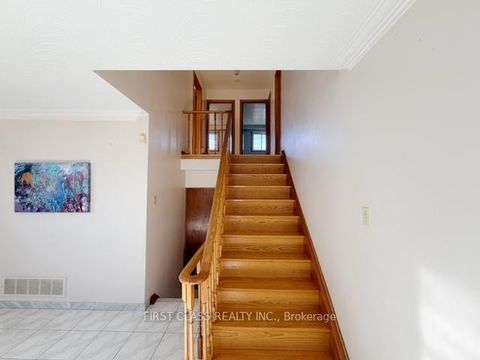 Photo 16 at 82 Gooderham Drive, Maryvale, Toronto
