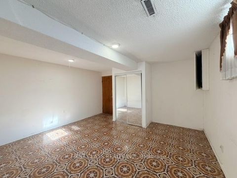 Photo 19 at 82 Gooderham Drive, Maryvale, Toronto