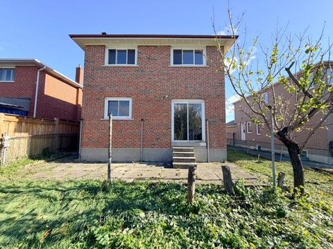 Photo 24 at 82 Gooderham Drive, Maryvale, Toronto