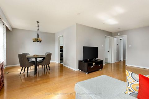 Photo 7 at 2339 Hixon Street, BR Bronte, Oakville