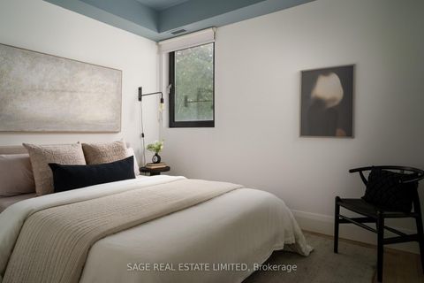 Photo 18 at 110B Palmerston Avenue, Bellwoods, Toronto