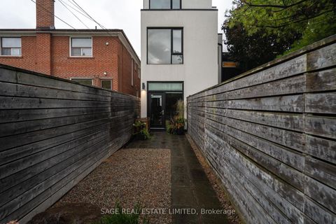 Photo 44 at 110B Palmerston Avenue, Bellwoods, Toronto