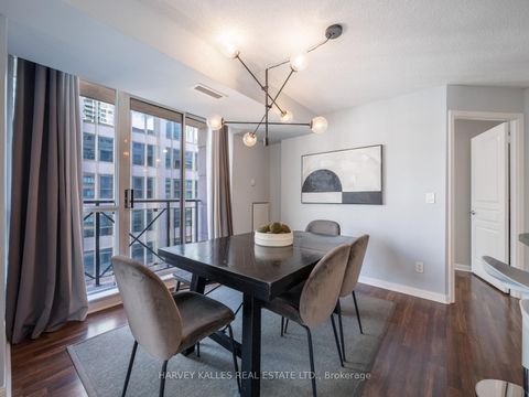 Photo 9 at 1309 - 140 Simcoe Street, Waterfront Communities C1, Toronto