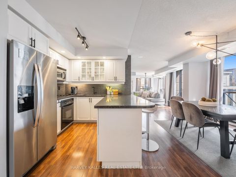 Photo 13 at 1309 - 140 Simcoe Street, Waterfront Communities C1, Toronto