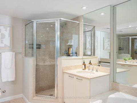 Photo 22 at 1309 - 140 Simcoe Street, Waterfront Communities C1, Toronto