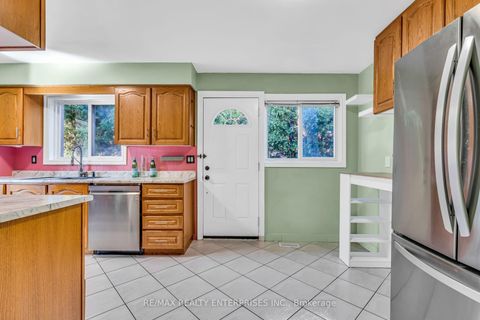 Photo 10 at 79 Watney Crescent, Jane Heights, Toronto