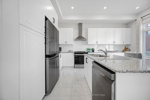 Photo 14 at 3404 Mosley Gate, GO Glenorchy, Oakville