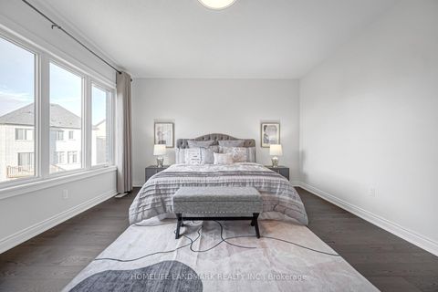 Photo 22 at 3404 Mosley Gate, GO Glenorchy, Oakville