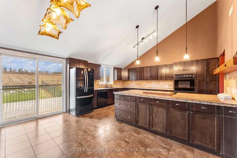 Photo 8 at 2717 3/4 Sunnidale Side Road, Rural Clearview, Clearview