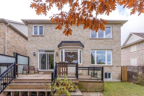 Photo 7 at 51 Verdi Road, Oak Ridges, Richmond Hill