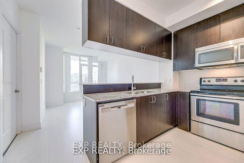 Photo 9 at 610 - 68 Merton Street, Mount Pleasant West, Toronto