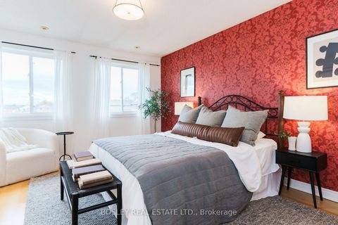 Photo 11 at 212 WILTSHIRE Avenue, Pellam Park, Toronto