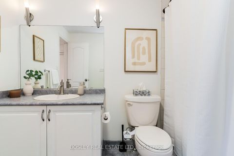 Photo 15 at 212 WILTSHIRE Avenue, Pellam Park, Toronto