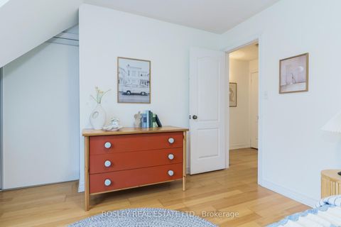 Photo 18 at 212 WILTSHIRE Avenue, Pellam Park, Toronto