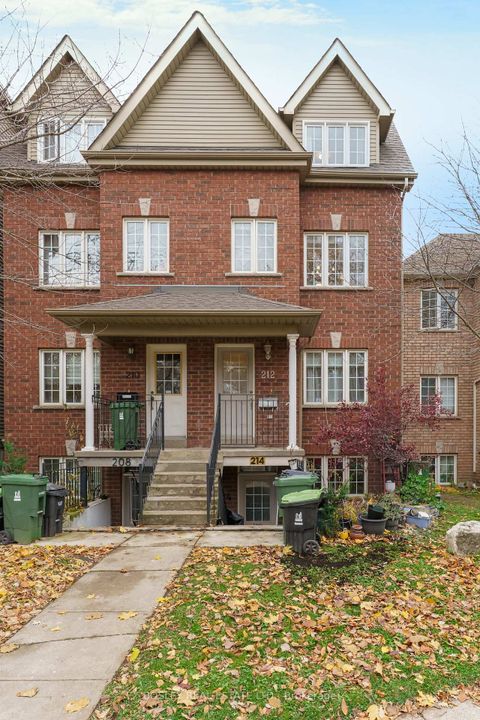 Photo 22 at 212 WILTSHIRE Avenue, Pellam Park, Toronto