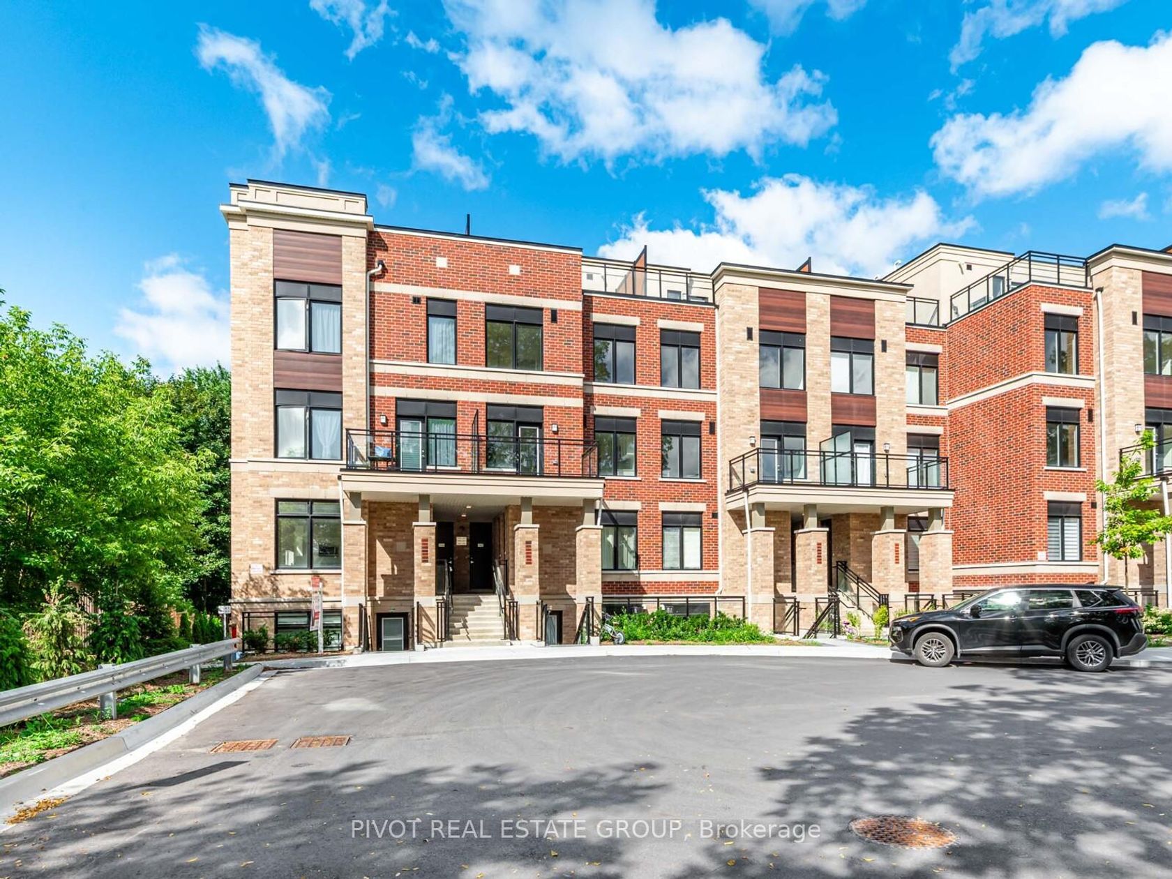 3408 - 60 Elizabeth Street S, Mill Pond, Richmond Hill 