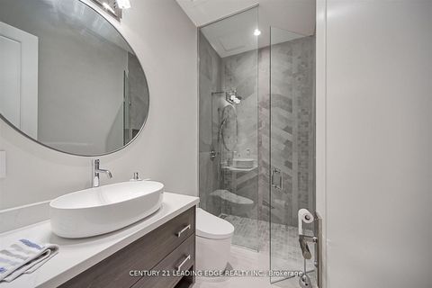 Photo 20 at 9 Sandpiper Court, Donalda, Toronto