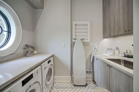 Photo 36 at 9 Sandpiper Court, Donalda, Toronto